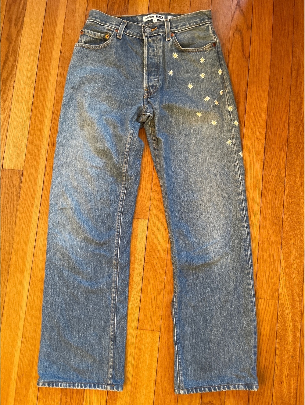 RE/DONE x Levi’s 70s Indigo Daisy Straight Jeans 24 Floral Embroidered Vintage